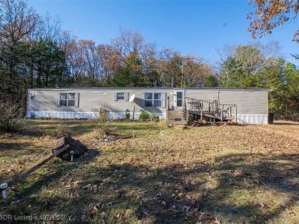 13820 Oak Bower Rd, Mulberry, AR 72947