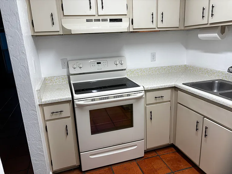 2250 Ocean Shore Blvd #105 — Photo 10