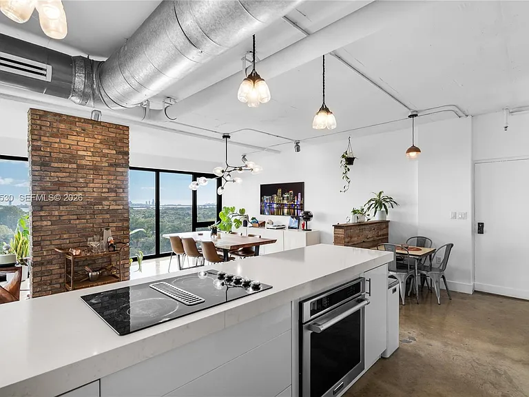 5701 Biscayne Blvd #Penthouse 9 — Photo 14
