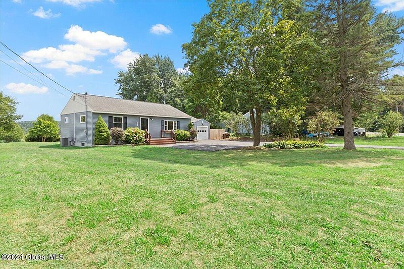 3rd image of 621 New Salem Road