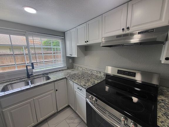 3rd image of 2623 San Sabastian Cir