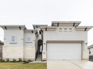 200 Castlefields St, Hutto, TX 78634
