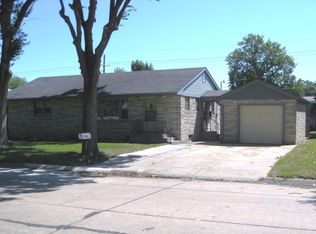633 White Ave, Grand Island, NE 68803