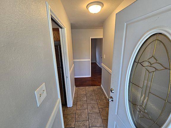 2nd image of 2959 Country Club Blvd