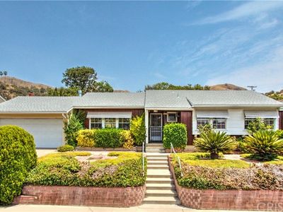 10013 Rutledge Pl, Sun Valley, CA, 91352
