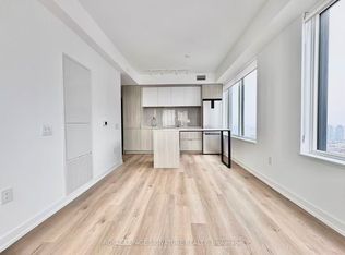 395 Square One Dr #3508, Mississauga, ON L5B 0E2