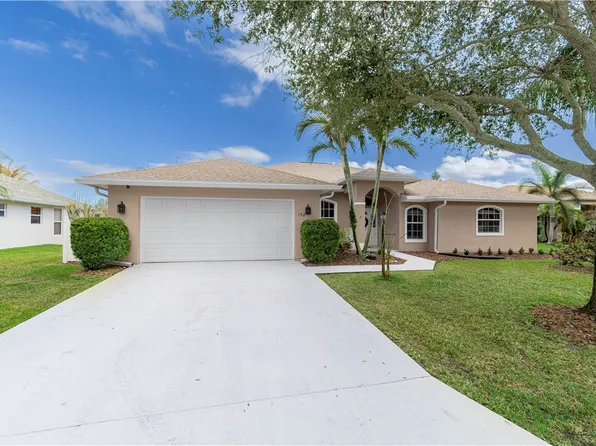 152 35th Sq SW, Vero Beach, FL 32968