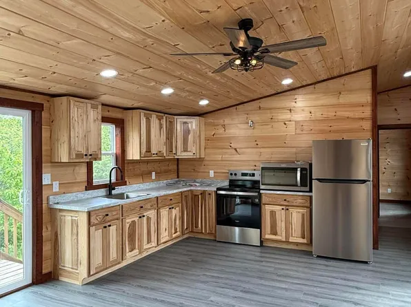 236 Brierly Ridge Rd, Mount Olivet, KY 41064