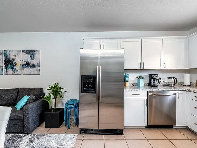 134 Tropicana Dr #1 — Photo 4