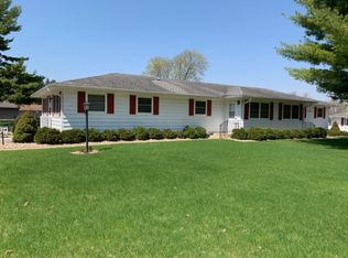 1522 Riggert Rd #1522, Fort Atkinson, WI 53538