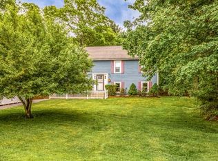 16 Crabapple Dr, Berkley, MA 02779