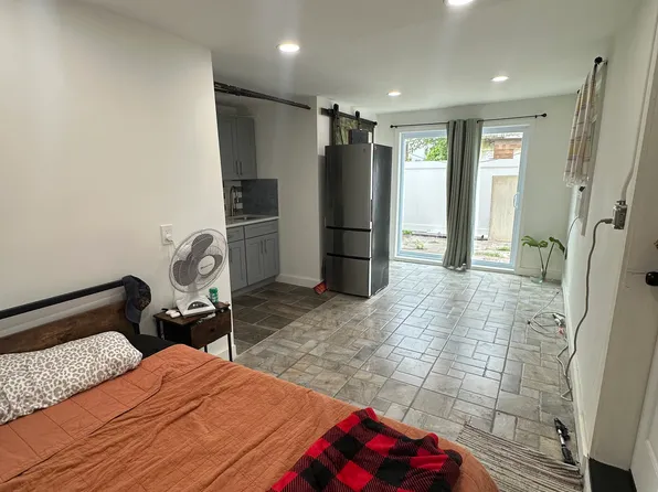 6928 Almeda Ave Floor 2, Arverne, NY 11692