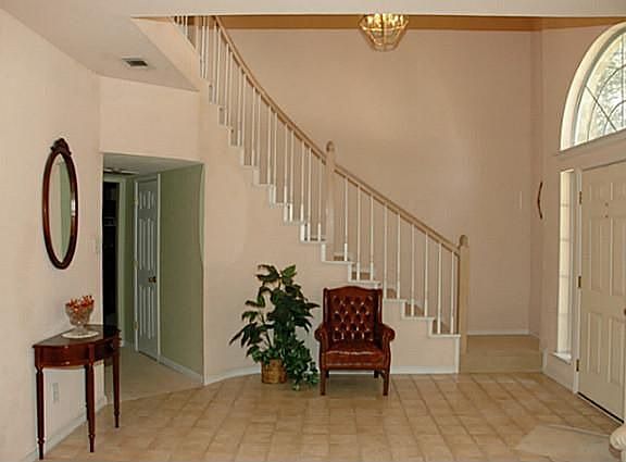 2nd image of 1332 Bogard Ln