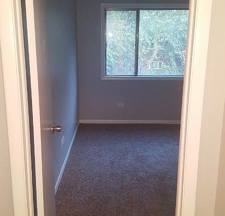 5th image of 9606 Kedvale Ave