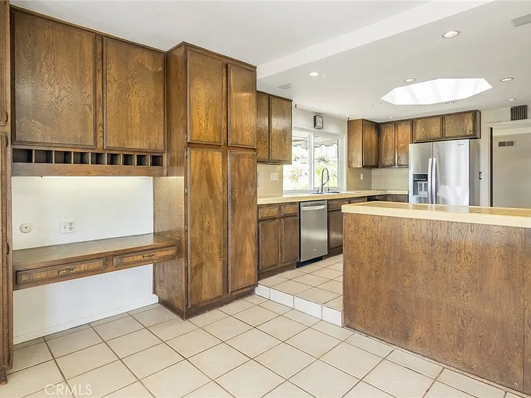 14676 Deervale Pl — Photo 15