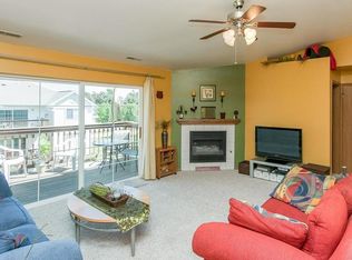 4533 1st Ave SW UNIT 12, Cedar Rapids, IA 52404