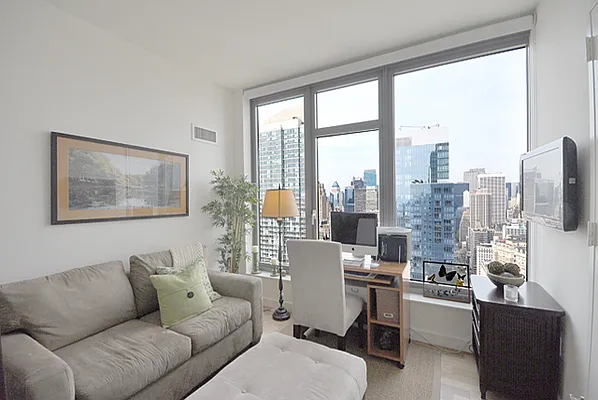 Rented by Cooper & Cooper Real Estate | media 3