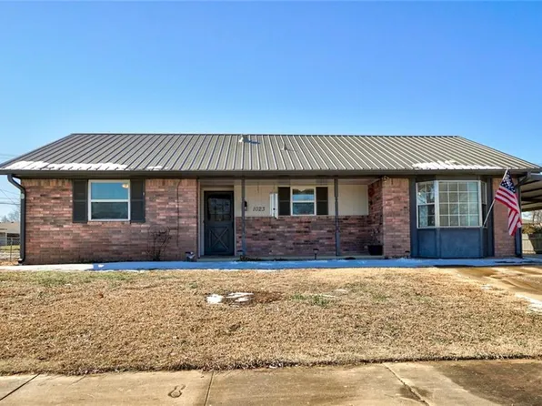 1023 Meadowbrook Ln, Prague, OK 74864