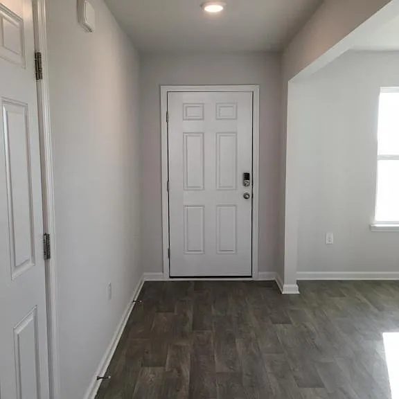 165 Sea Fox Dr — Photo 4