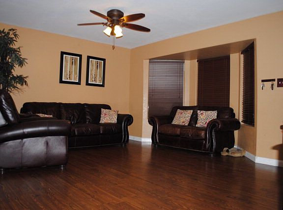 2nd image of 6025 Frio River St