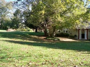 15 Stoneridge Rd, Thornton, PA 19373