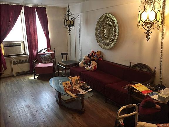4th image of 745 E 231st St APT 1B