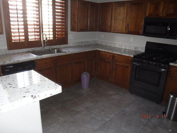 3rd image of 7592 Perla Del Mar Ave