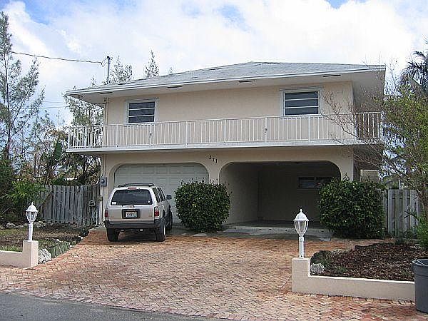 1st image of 371 S Coconut Palm Blvd