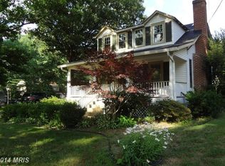 6101 Valley View Dr, Alexandria, VA 22310