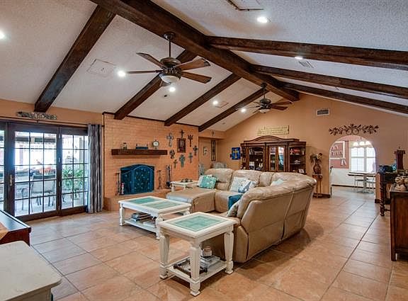 4th image of 6204 Windsor Ct