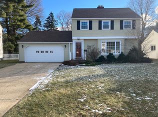 22467 Laramie Dr, Rocky River, OH