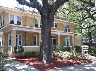 15 E Victory Dr, Savannah, GA 31405