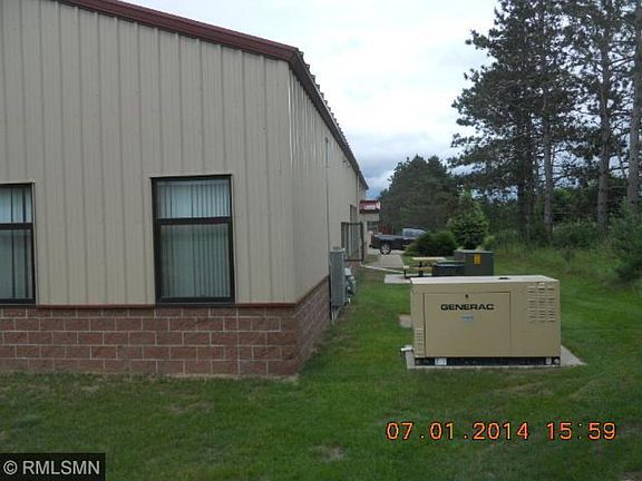 4th image of 39840 Grand Ave