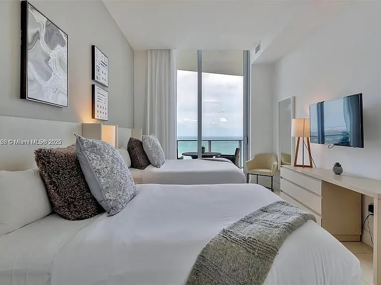 4111 S Ocean Dr #Penthouse 4106 — Photo 4