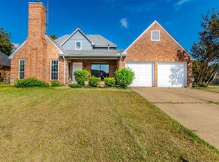 8102 Spinnaker Cv, Rowlett, TX 75089
