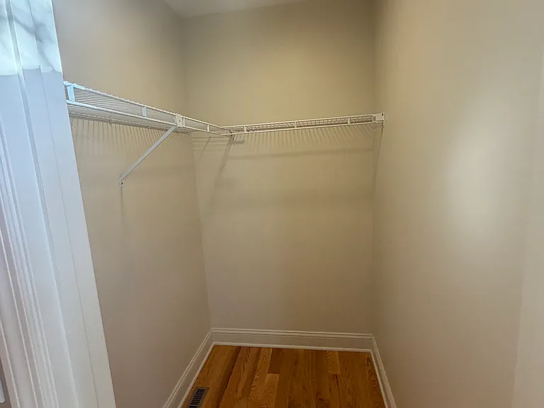 53 Huntleigh Dr — Photo 28