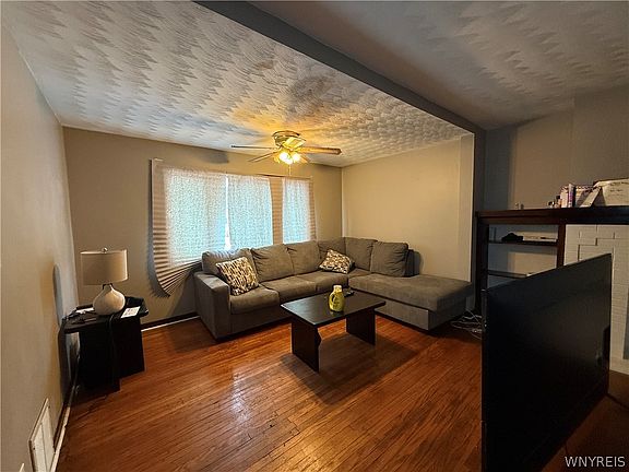 5th image of 171 Roesch Ave