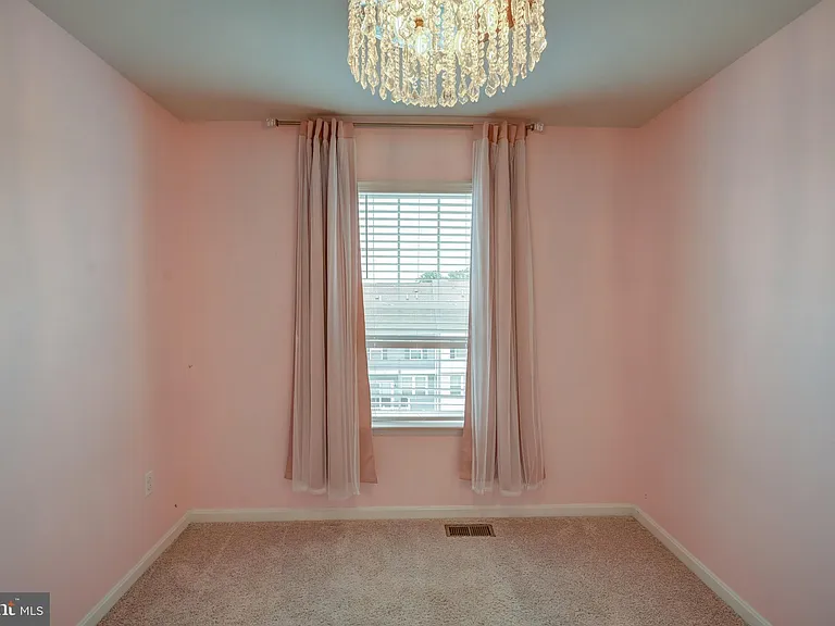 5059 Silver Oak Dr — Photo 25