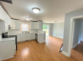 2814 Jackson Dr, Greenville, NC 27858