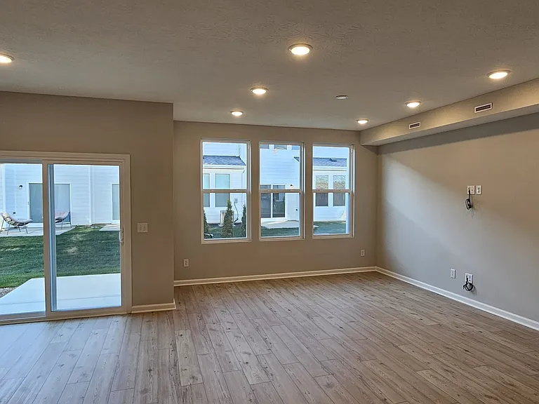 7249 Shroyer Way #29 — Photo 2
