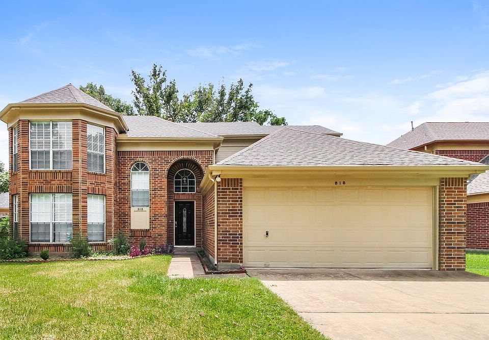 1st image of 818 Catalpa Pl