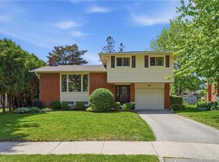 4 Bradley Pl, Kitchener, ON N2A 2B3