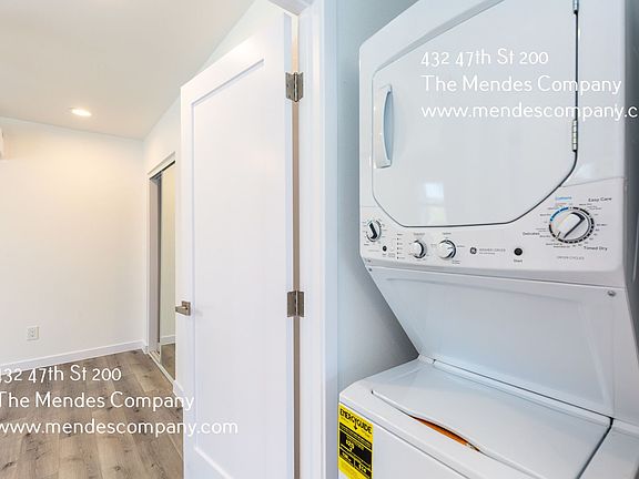4th image of 432 47th St #200