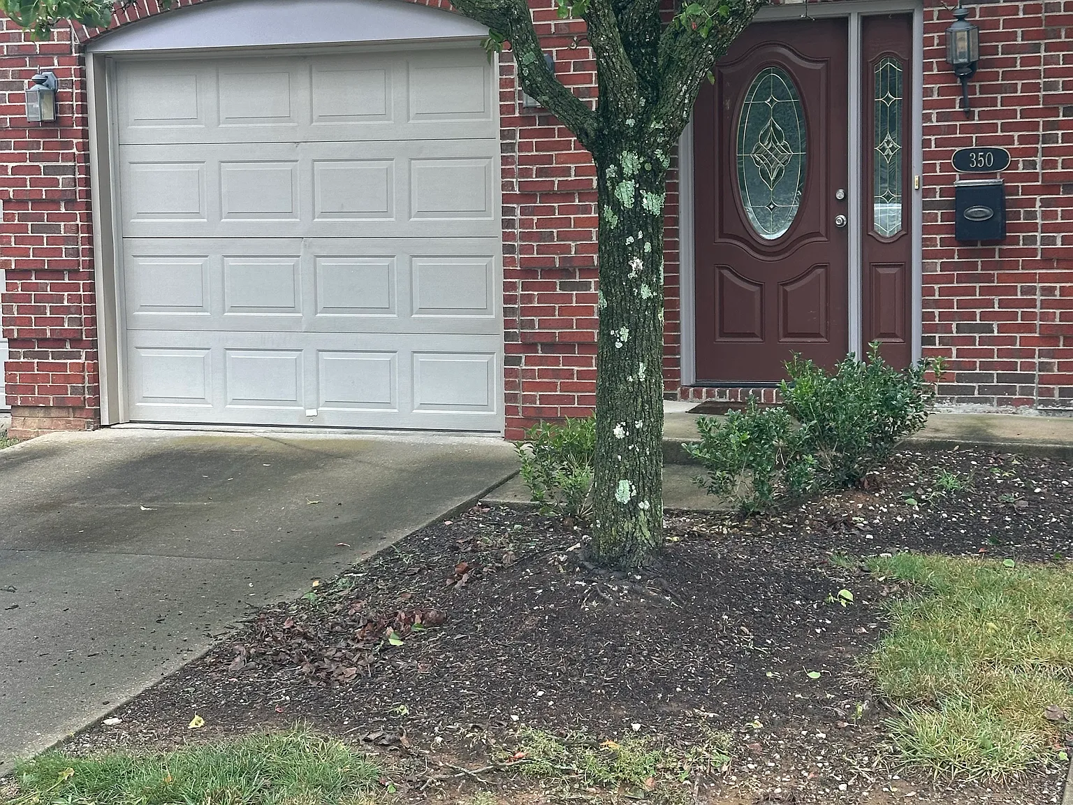 3 bed, 1472 sqft, $2,100 — Photo 2