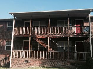 600 W Wainman Ave APT B, Asheboro, NC 27203