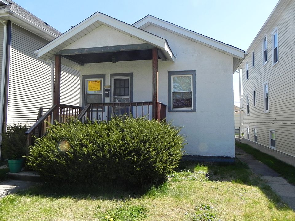 1st image of 4041 N Melvina Ave