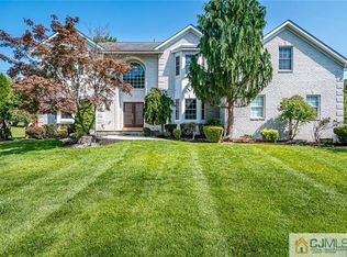 15 Ten Eyck Pl, Edison, NJ 08820