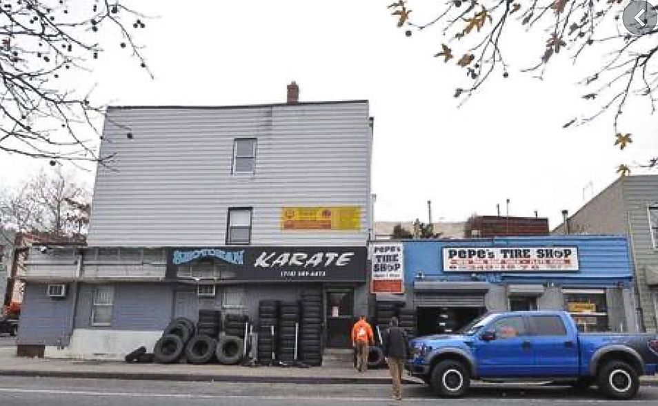 2nd image of 161 Meserole Ave #B