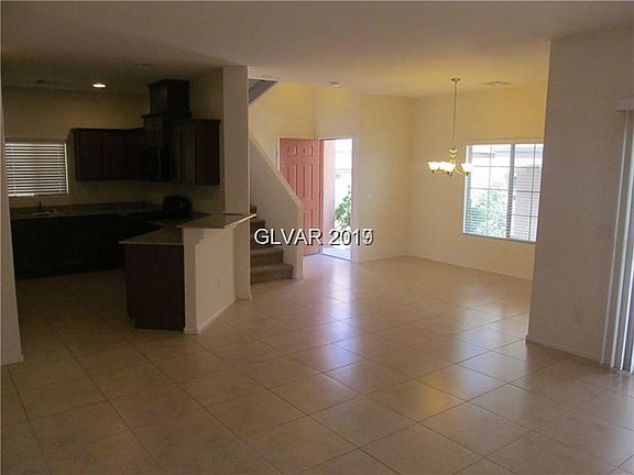 3rd image of 9571 Vega Carpio Ave