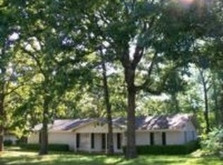 108 Woodway Ln, Longview, TX 75605